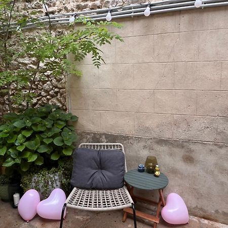 Le Nid D'Isa Bed & Breakfast Hautvillers Exterior photo