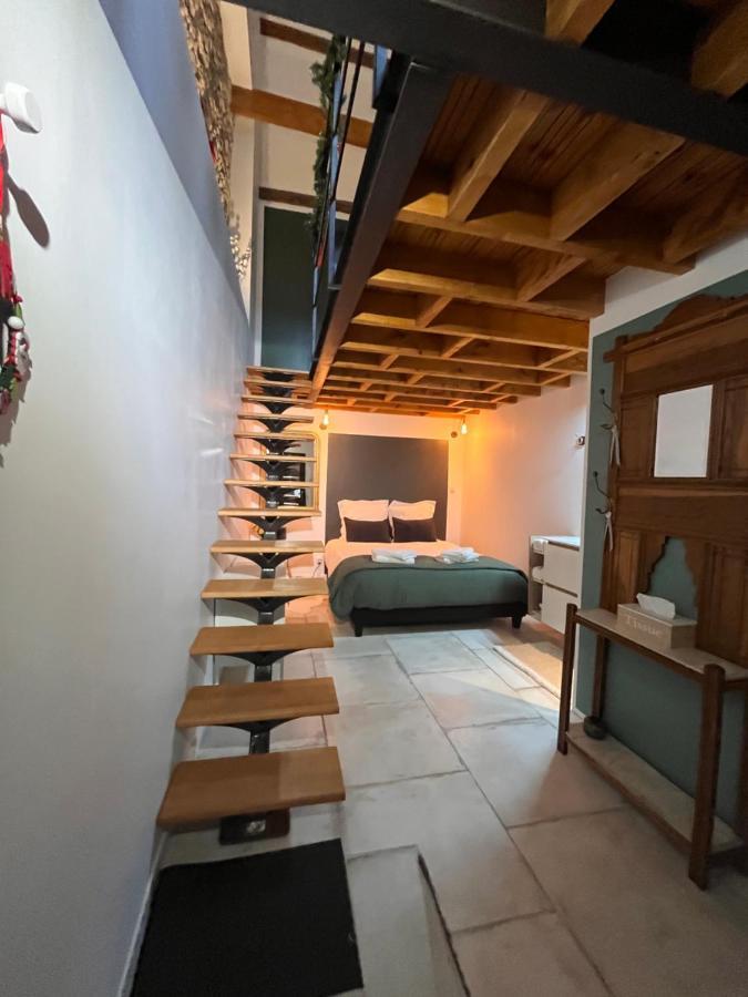 Le Nid D'Isa Bed & Breakfast Hautvillers Exterior photo